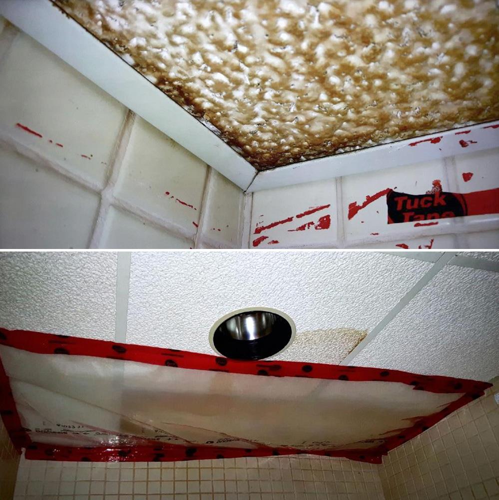 Des tuiles au plafond sont brunes