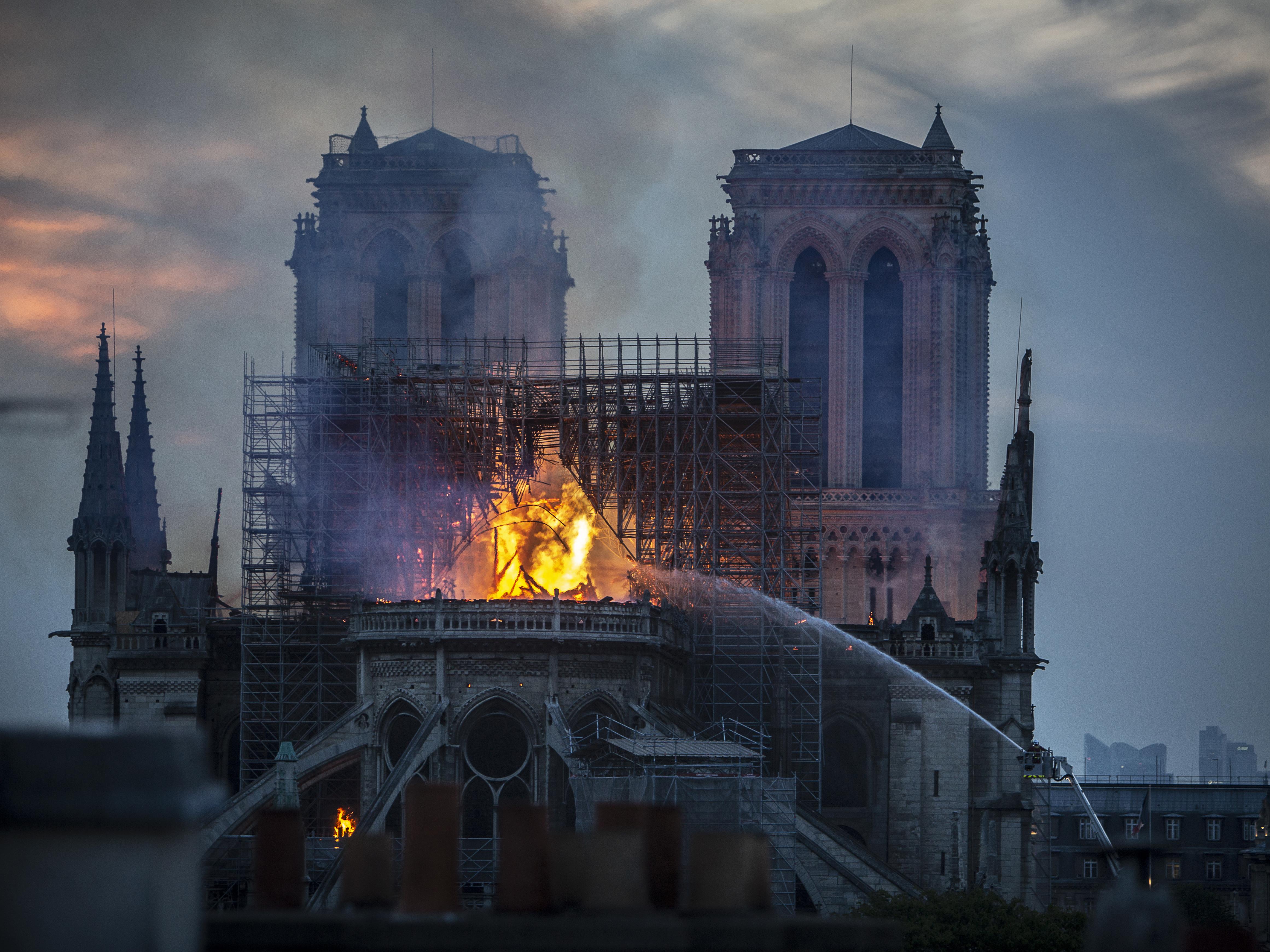 computer congestion fragrance Nous rebâtirons Notre-Dame », promet Emmanuel Macron | Radio-Canada.ca