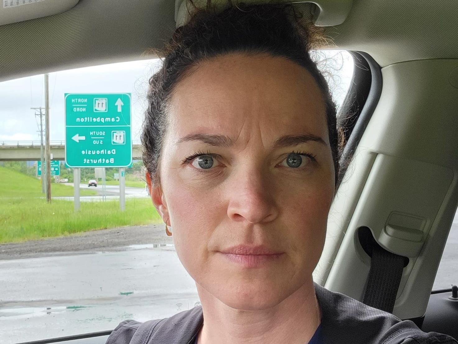 Soprano Une Mere Frappe A Ma Porte Elle frappe un orignal en voulant rejoindre sa fille qui accouche à  l'hôpital de Bathurst | Radio-Canada.ca