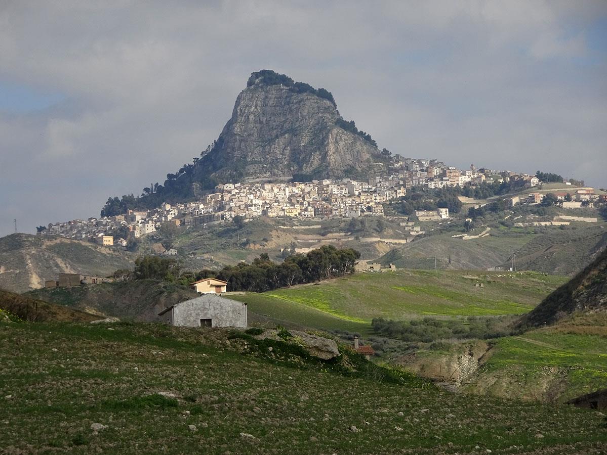 L’exemple de Sutera a fait des émules. D’autres villages de la région se sont joints depuis au projet.