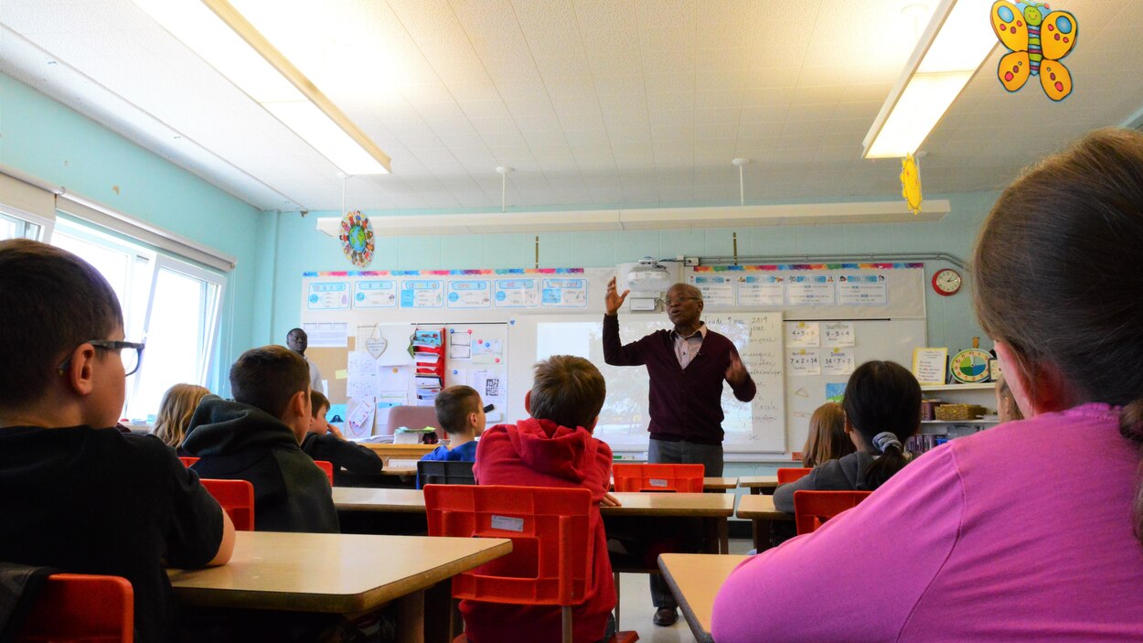 Commission Scolaire Des Phares Ouvert Ou Ferme La Commission scolaire des Phares manque toujours de personnel |  Radio-Canada.ca