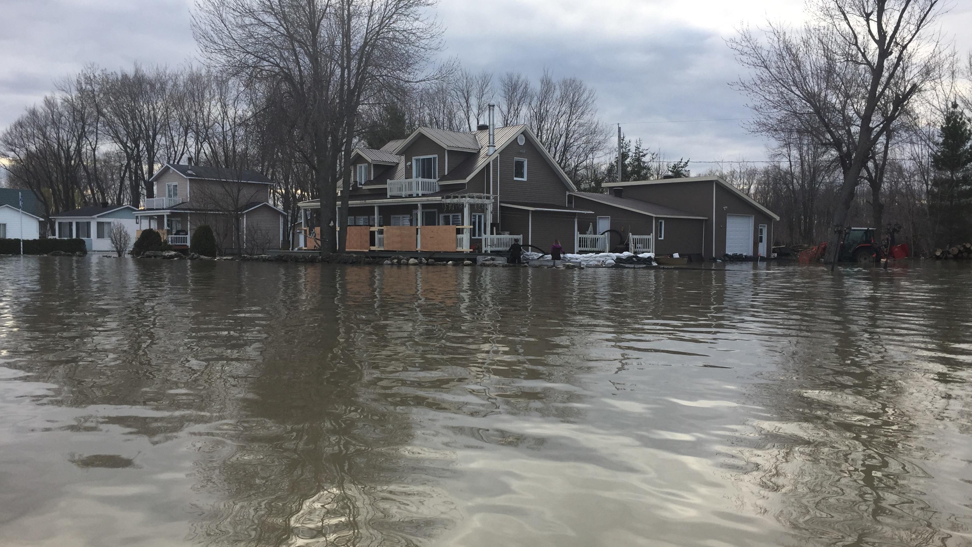 État d’urgence décrété à Yamachiche, en Mauricie RadioCanada.ca
