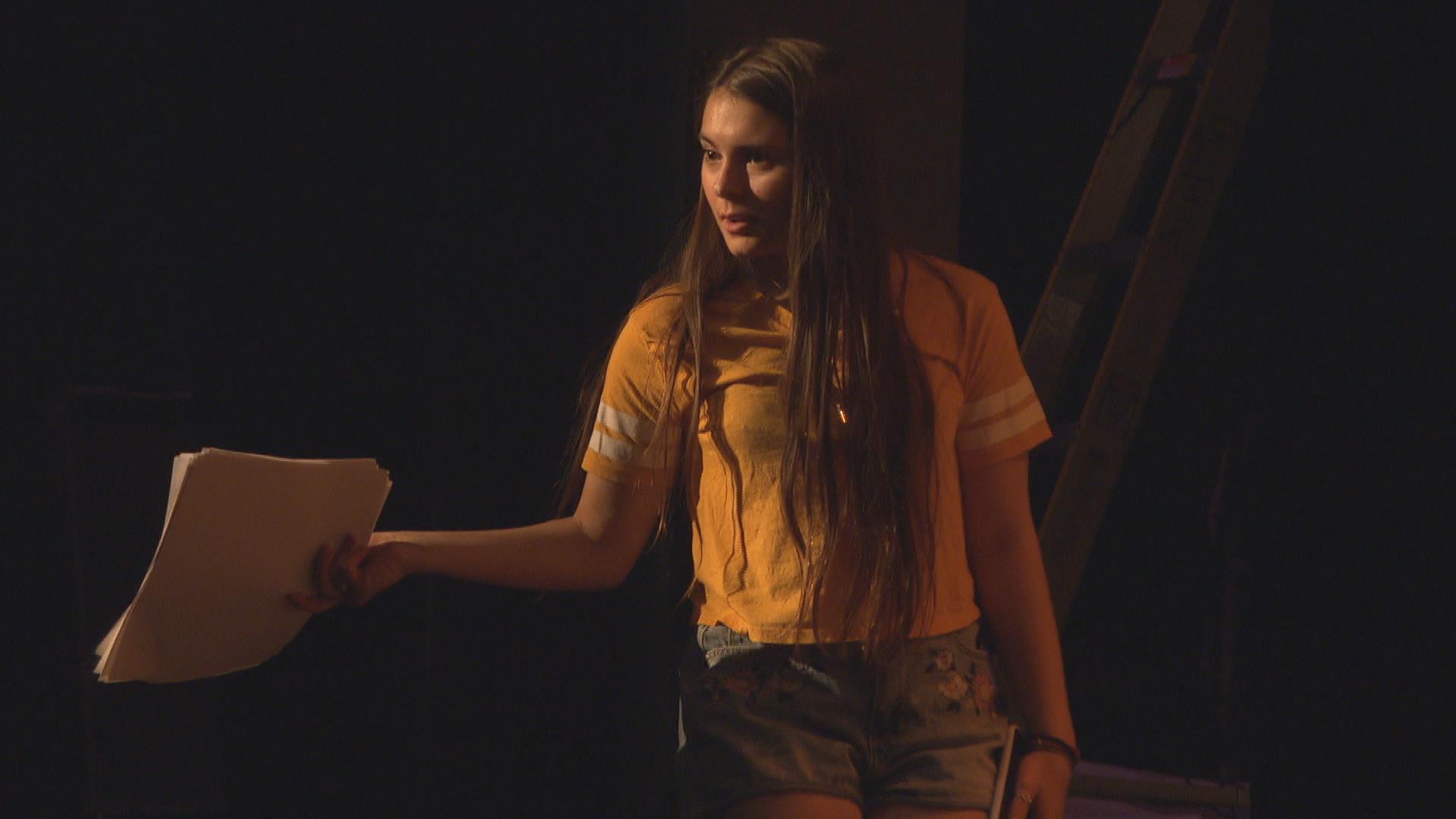 A Travers Ma Fenetre Scene De Sexe Fais-toi une belle vie , en première mondiale à Gatineau | Radio-Canada.ca