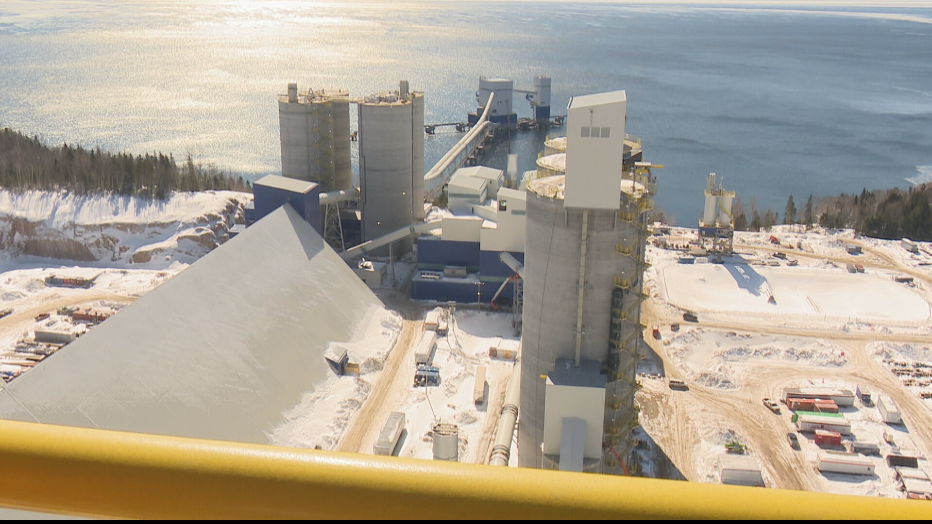 Mise en production imminente à la cimenterie de PortDaniel Radio