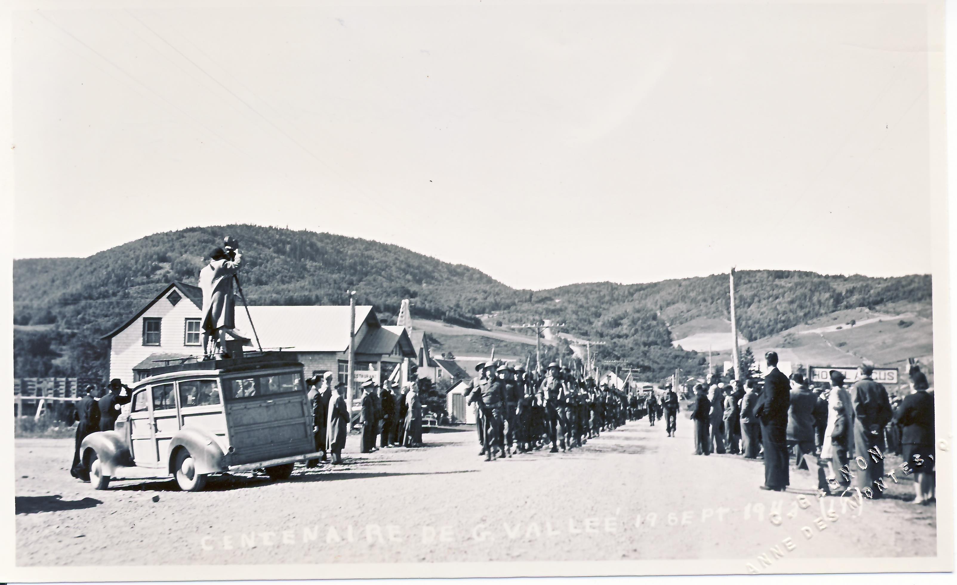 Les Fusiliers Du Saint Laurent Celebrent Leurs 150 Ans Radio Canada Ca
