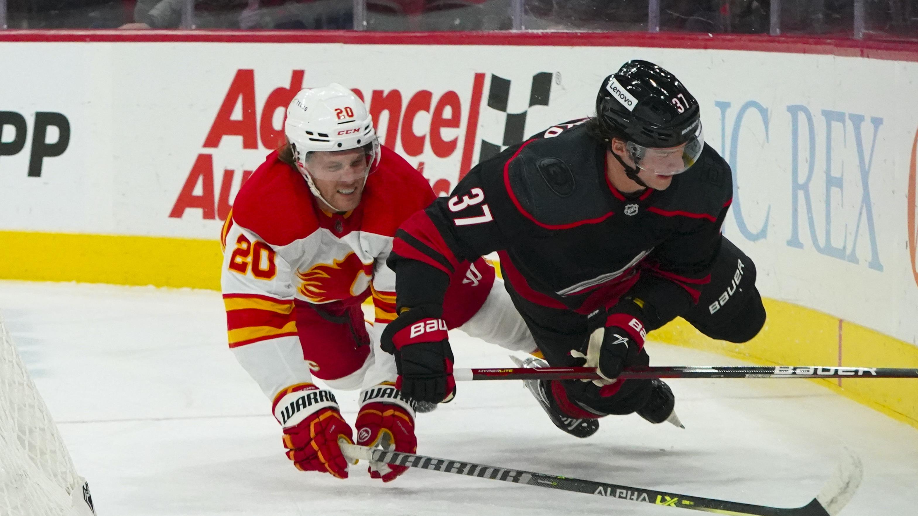 Les Flames Perdent Un Troisième Match De Suite | Radio-Canada