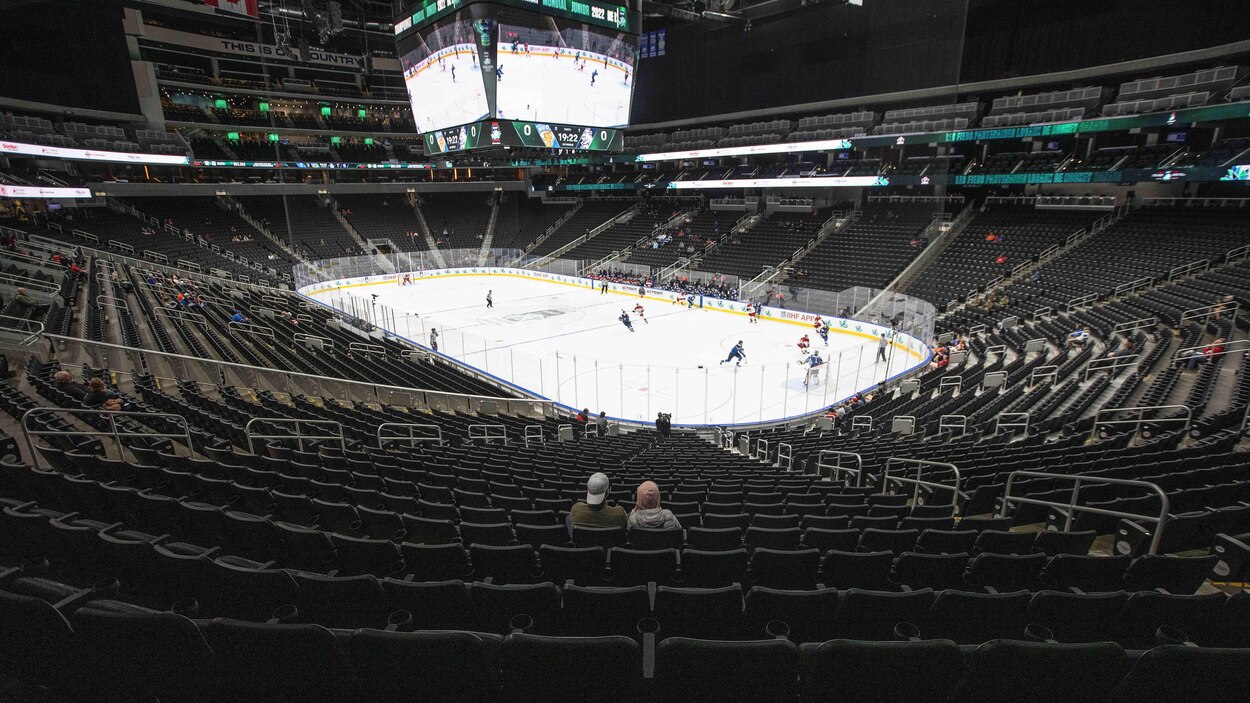 Plus de tournois de hockey en été! RadioCanada