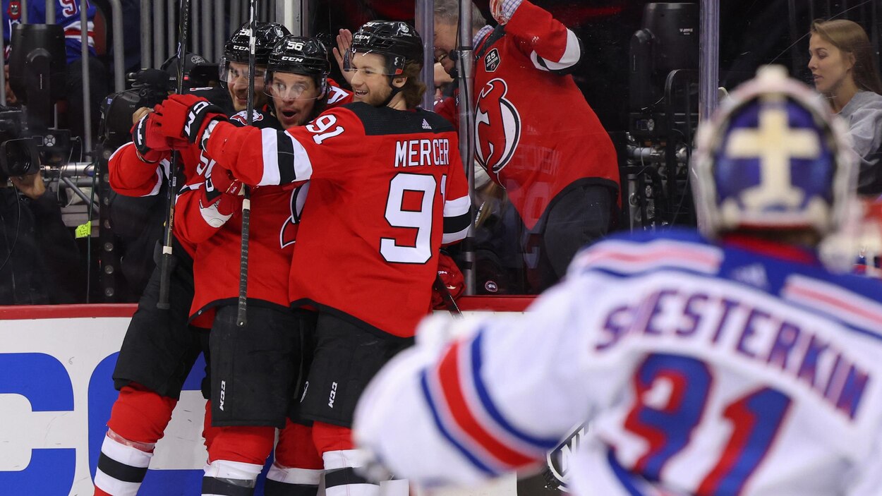 Les Devils prennent l’avance 3-2 dans la série contre les Rangers ...