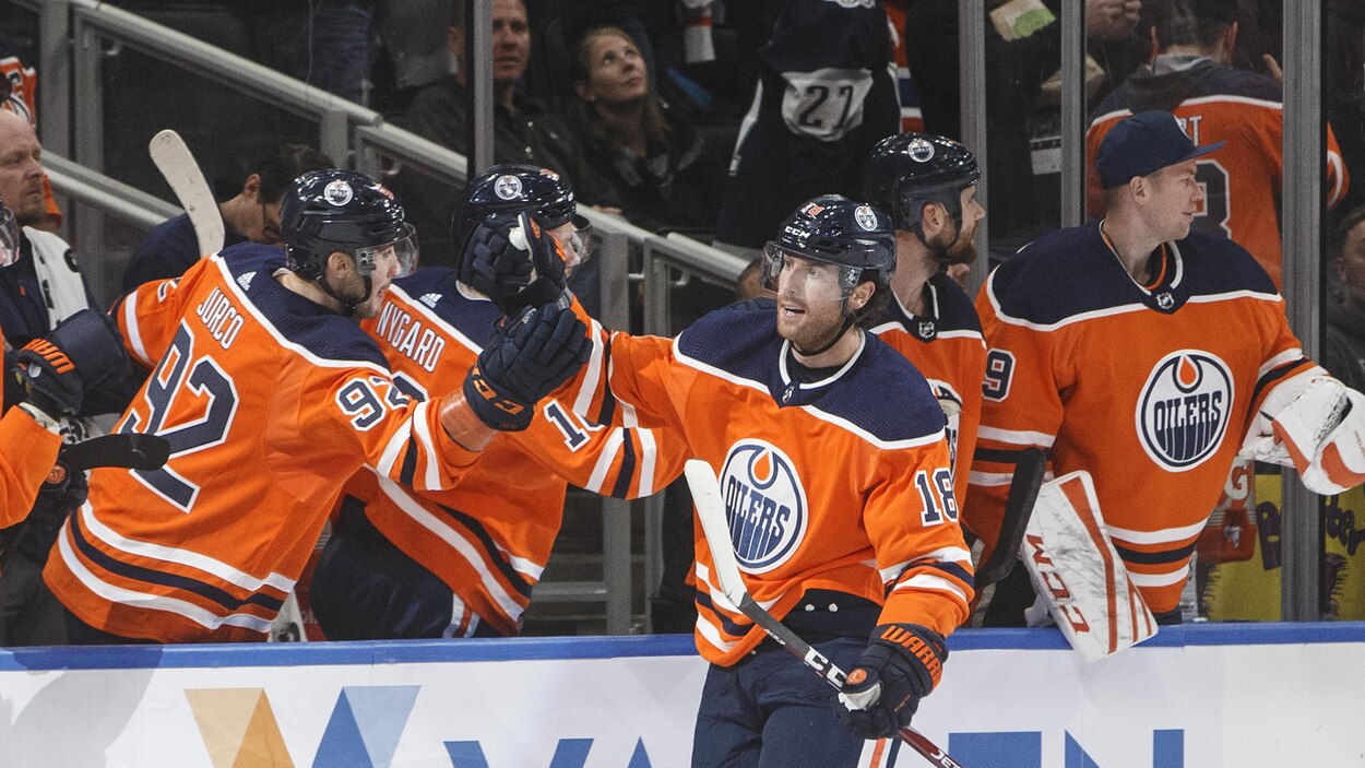 Les Oilers gagnent un festival offensif contre les Kings RadioCanada