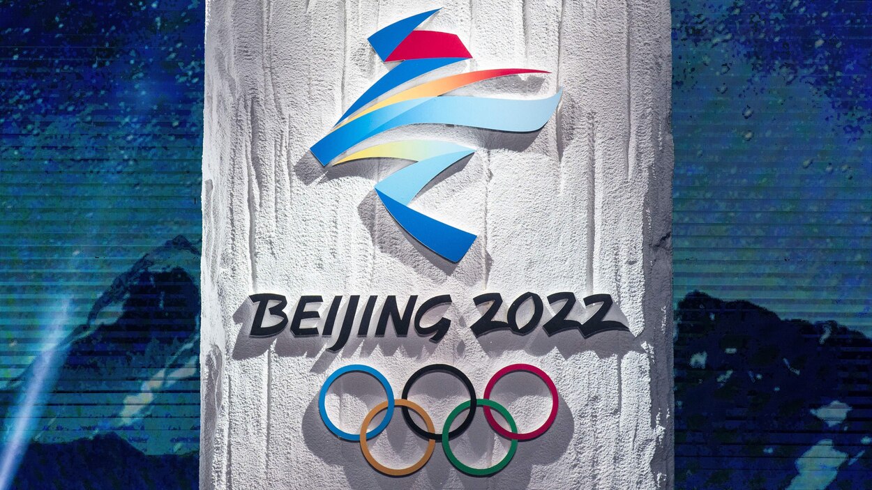  P kin  d voile son logo  pour les Jeux d hiver de 2022  