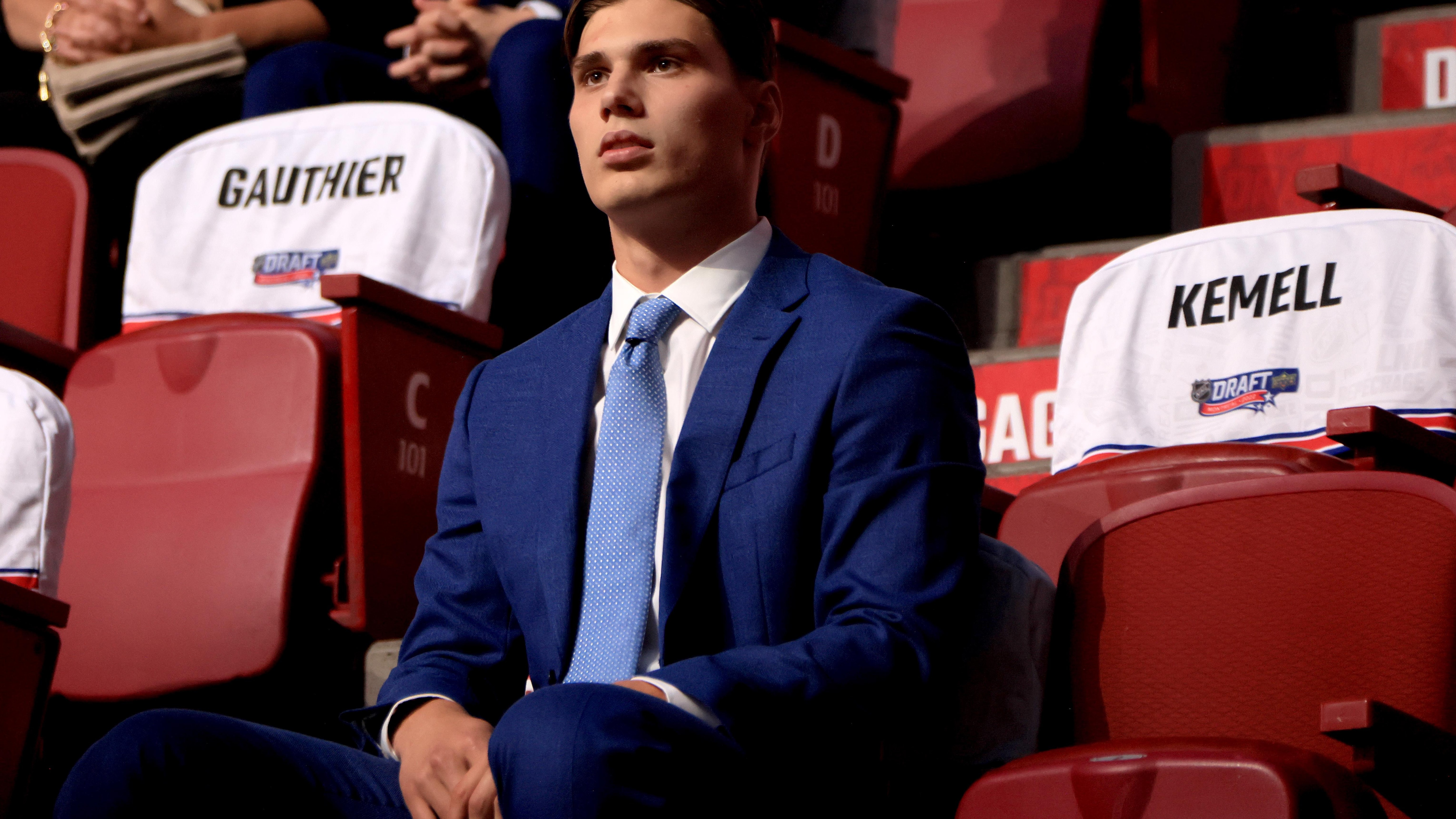 Le conseiller Jonathan Bradley est allé au repêchage
Le conseiller Jonathan Bradley est allé au repêchage