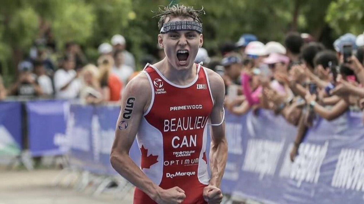 Mathis Beaulieu médaillé d’argent à Huatulco | Radio-Canada