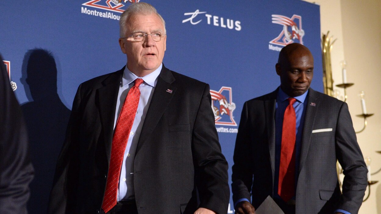 Du pain sur la planche pour Mike Sherman | Radio-Canada