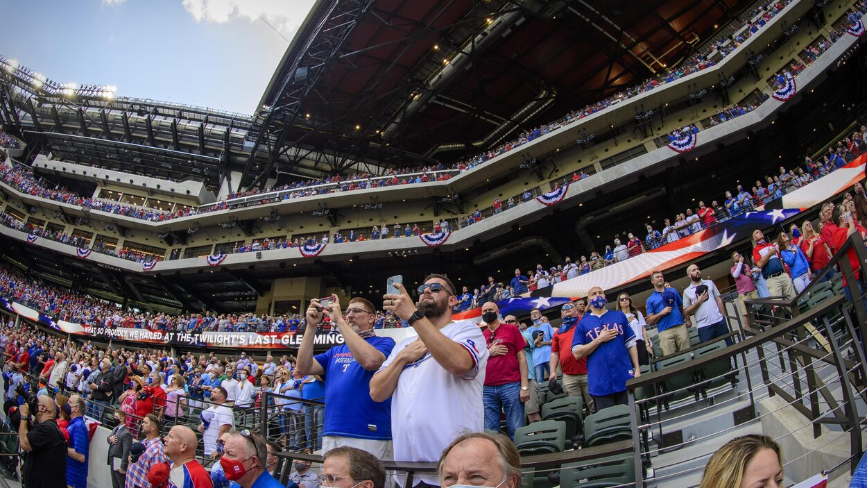 MLB: Rangers de Texas confirman casos de COVID-19 en su nómina