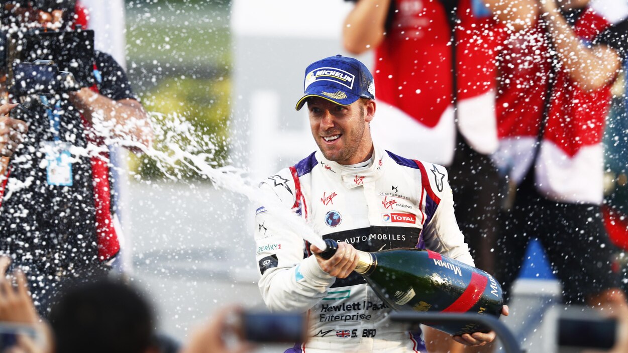Bird remporte la première course de la saison de formule E | Radio-Canada