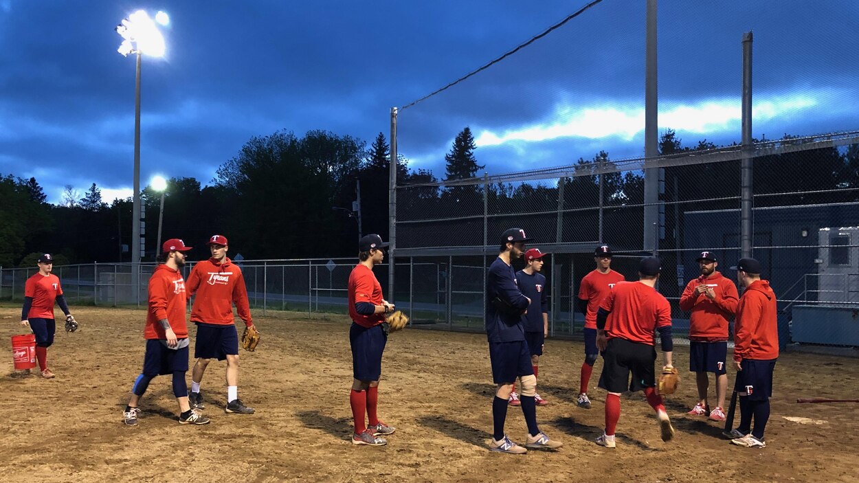 Le match d'ouverture à domicile des Tyrans de Gatineau encore repoussé