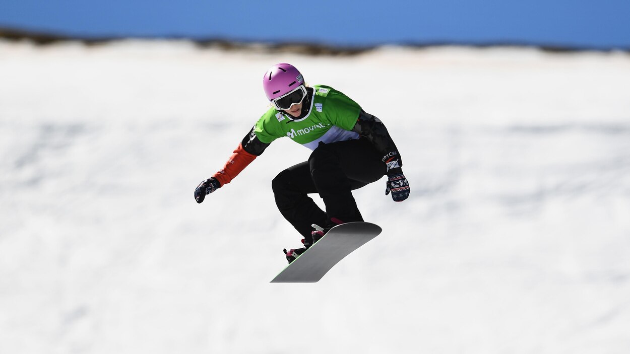 Les Canadiennes sur le podium en snowboard cross par équipe Jeux