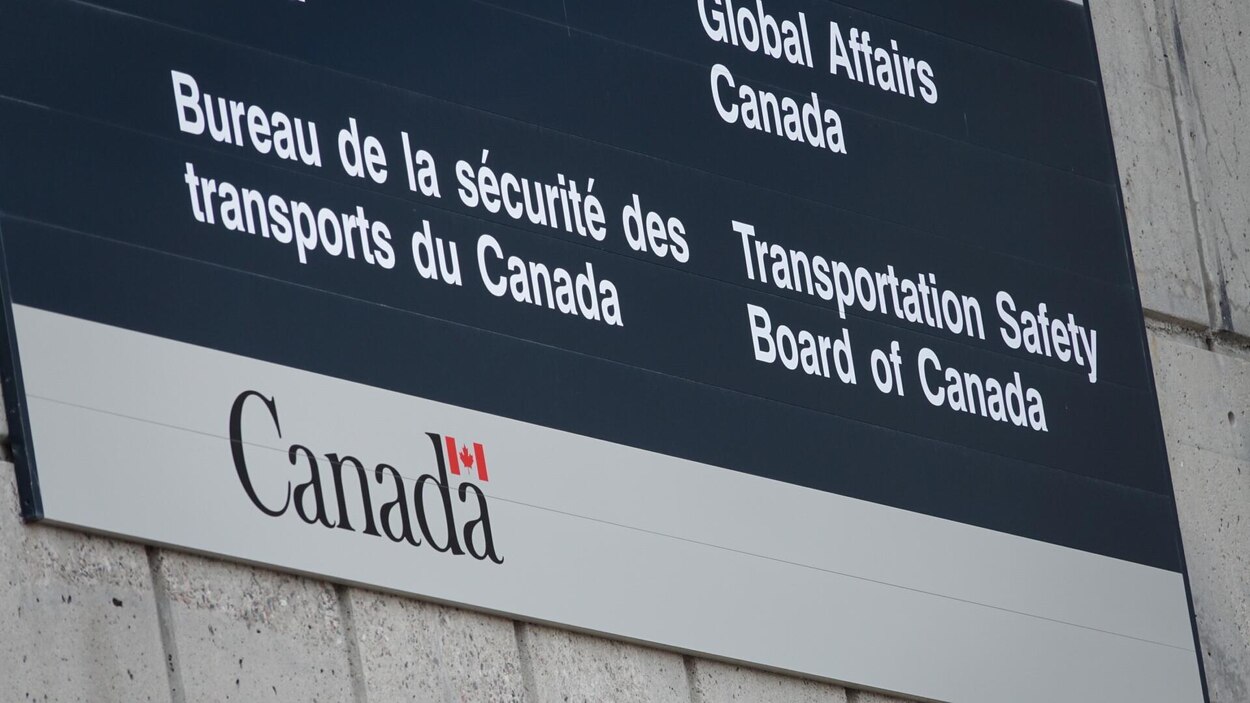 Écrasement d’avion à Fort Smith : l’enregistreur de conversations ...