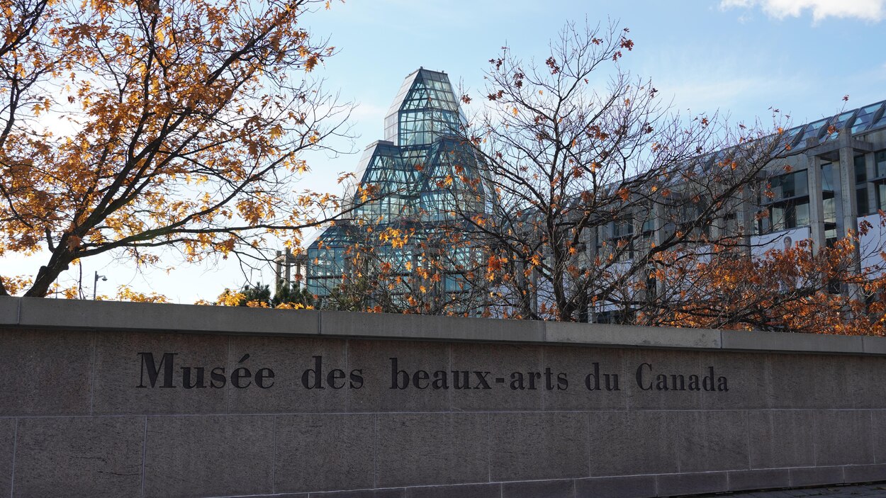 Congédiements au MBAC : le milieu des arts visuels en attente de ...