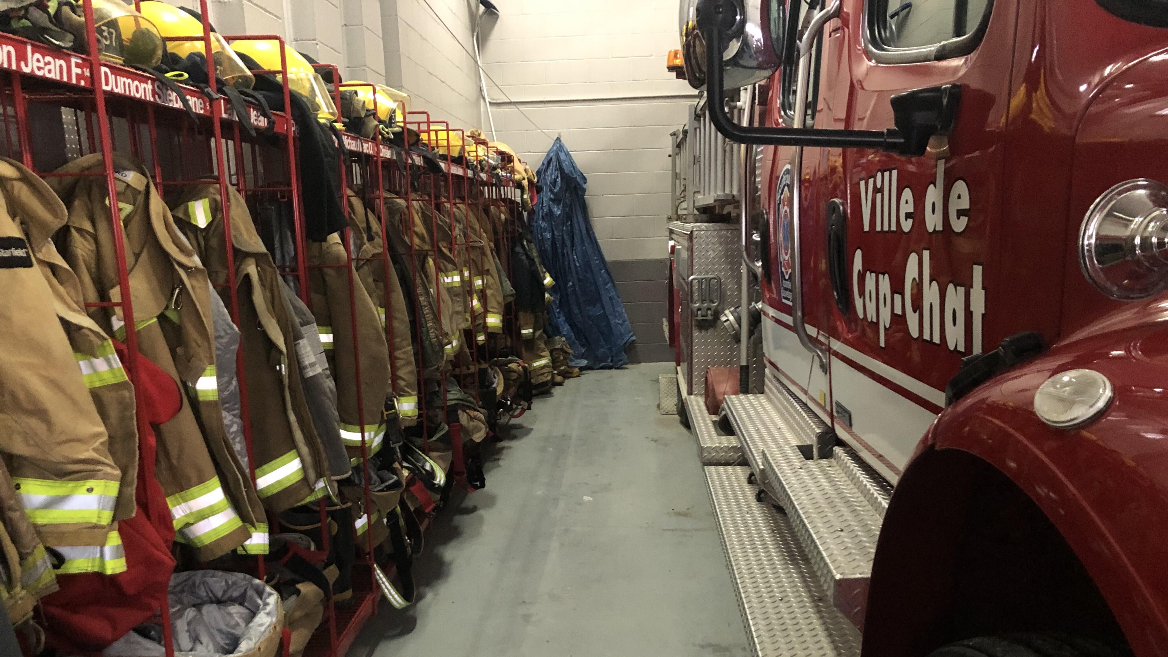 Le Torchon Brule Entre Cap Chat Et Ses Pompiers Radio Canada Ca Le Torchon Brule Entre Cap Chat Et Ses Pompiers Radio Canada Ca