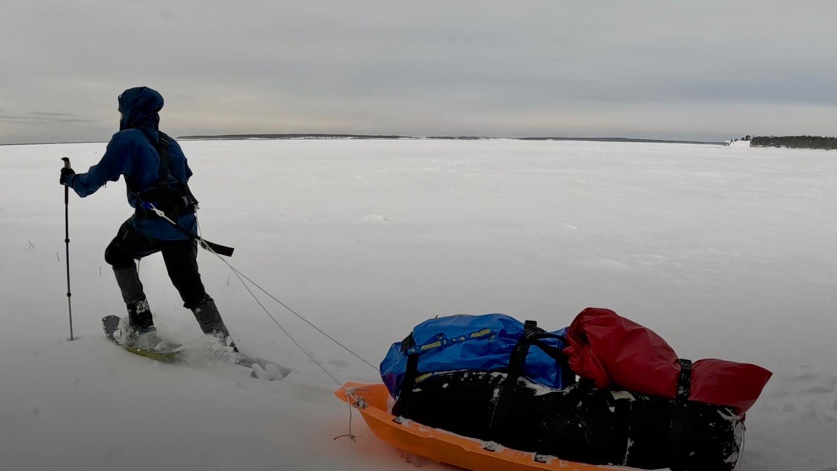 Blessure et vent violent : l’aventure d’Adrien Sapina à Anticosti