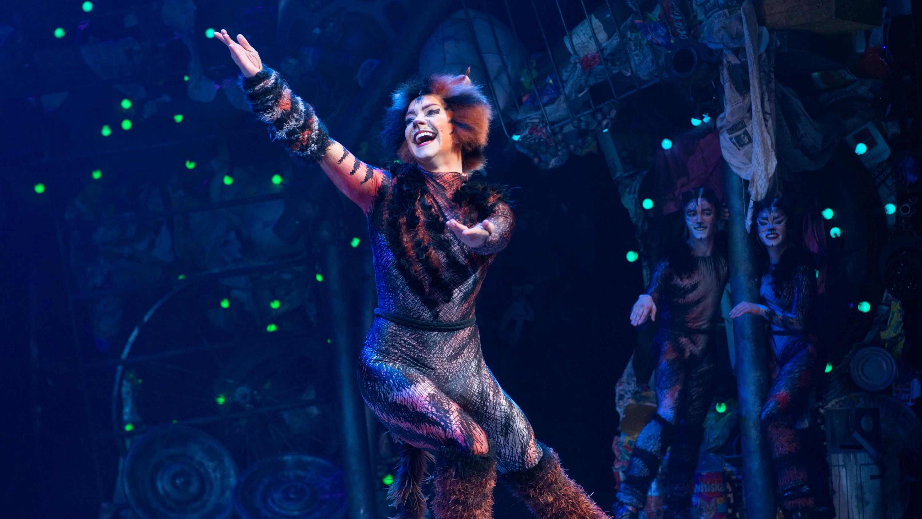 La Comedie Musicale Cats De Retour A Montreal