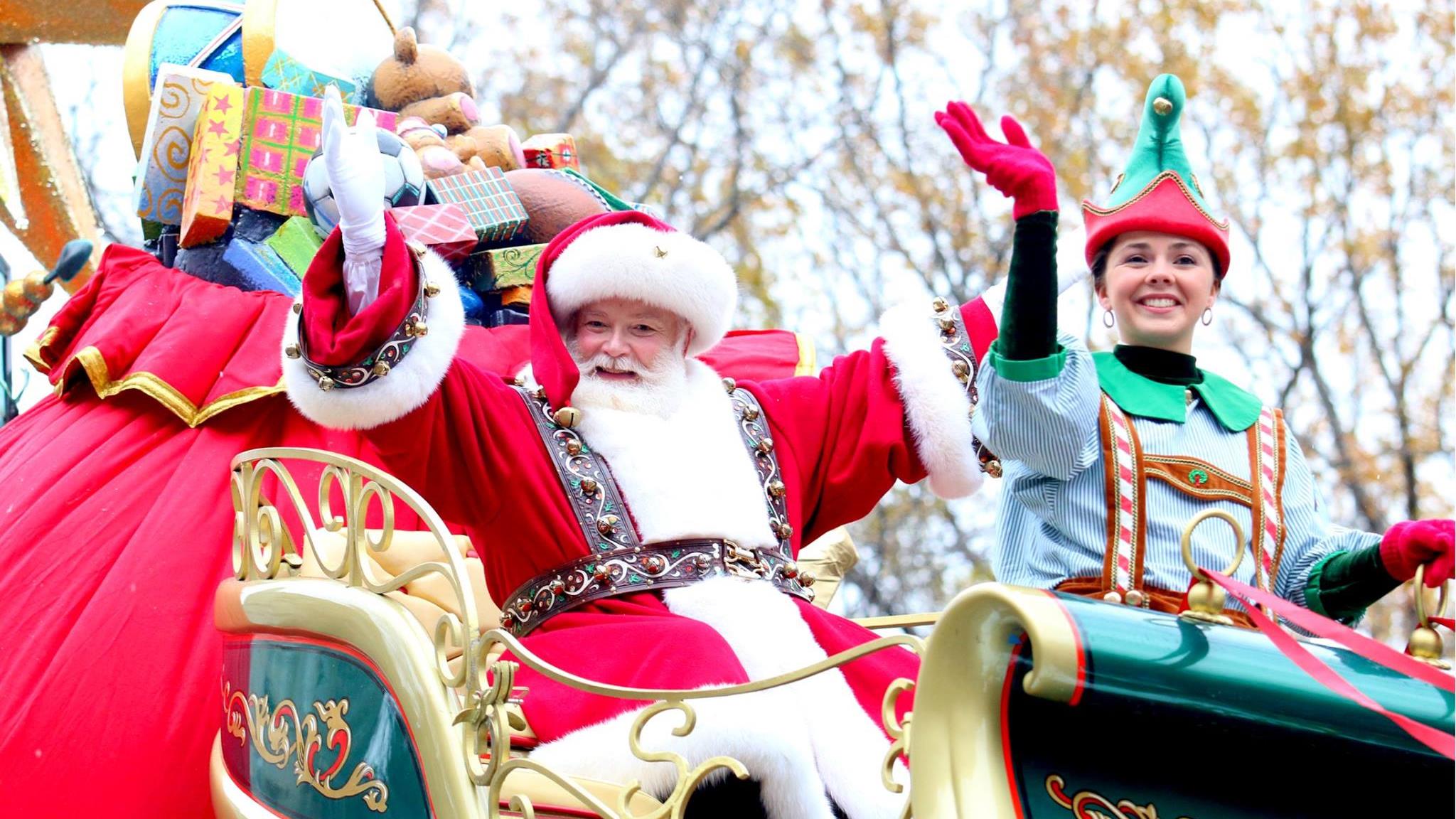 Le père Noël débarque dans les rues de Saskatoon!