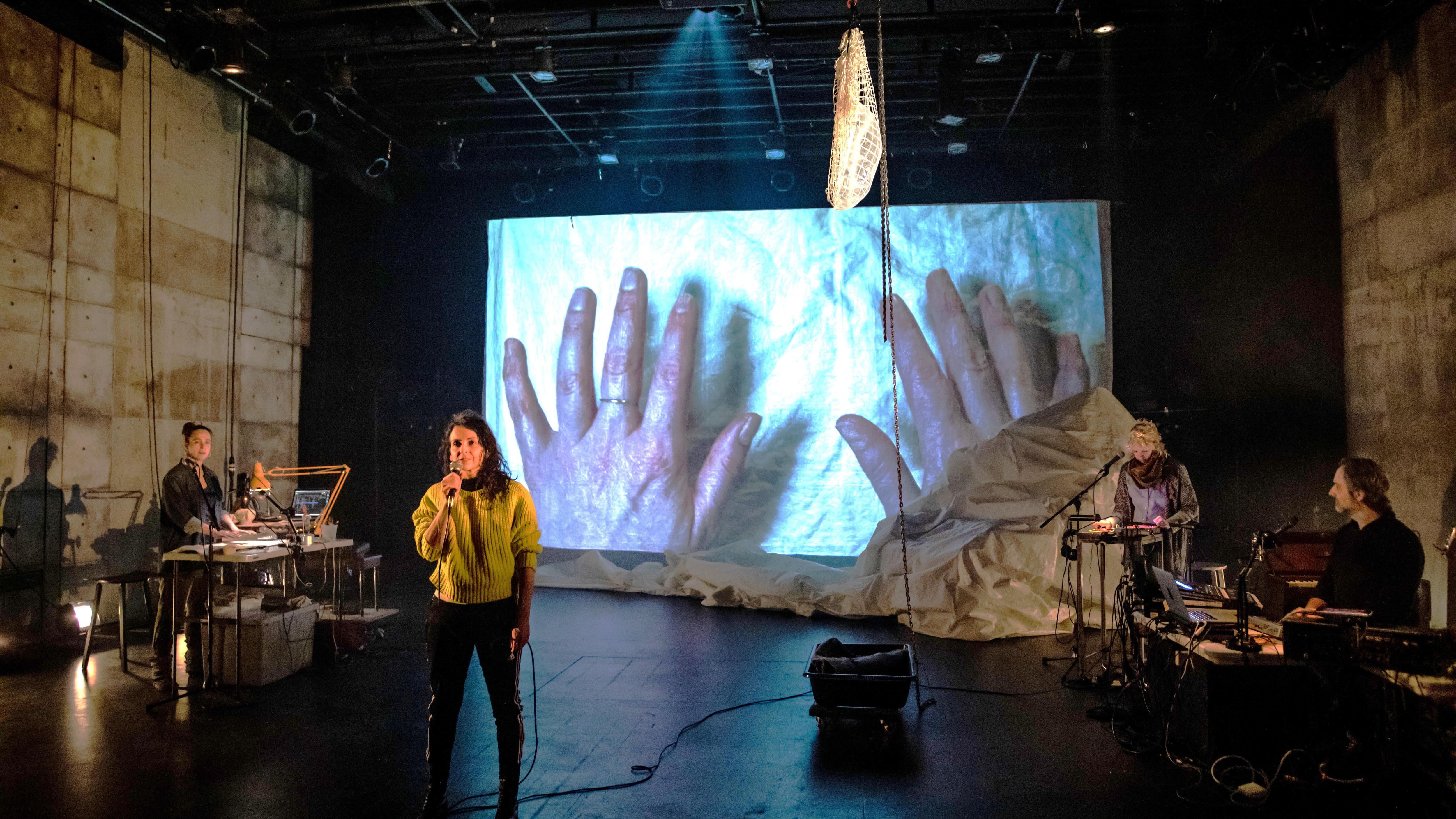 Le Théâtre À tour de rôle braque les projecteurs sur Système Kangourou
