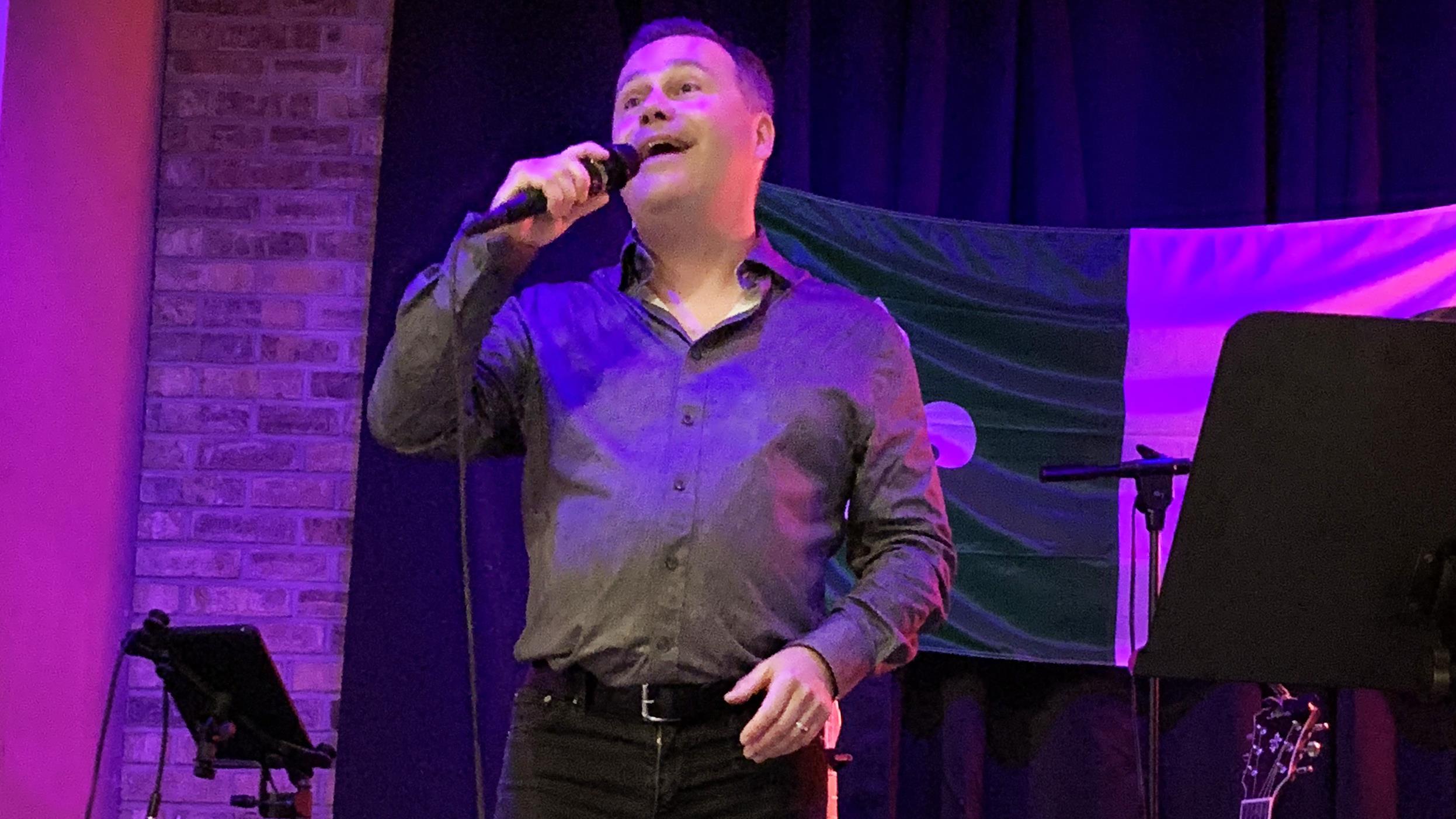 Concert de Noël avec Éric Foisy ce dimanche à Astorville
Concert de Noël avec Éric Foisy ce dimanche à Astorville