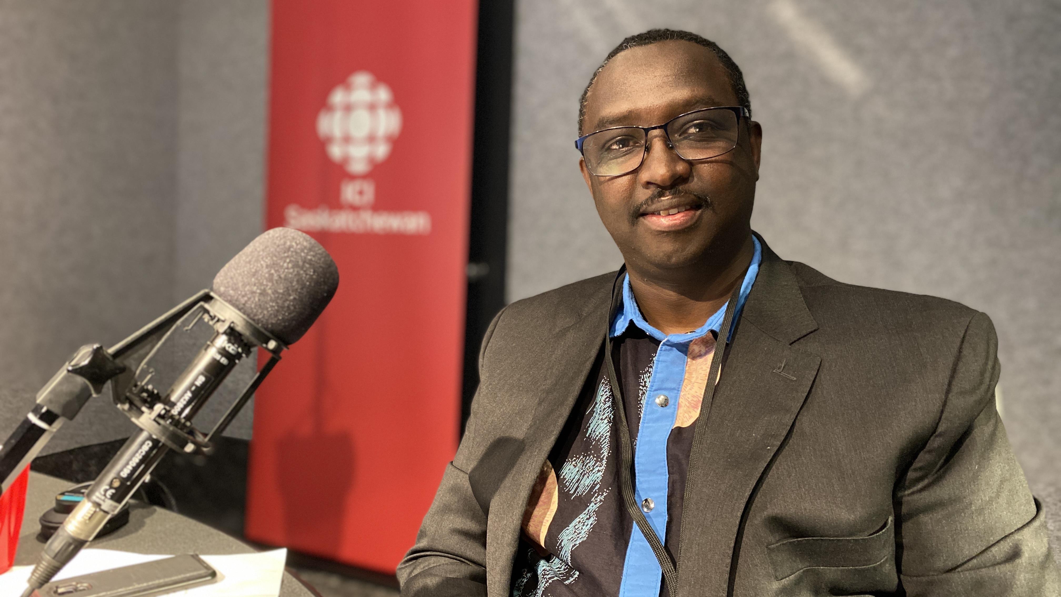 Une commémoration à Regina pour le génocide rwandais | OHdio | Radio-Canada