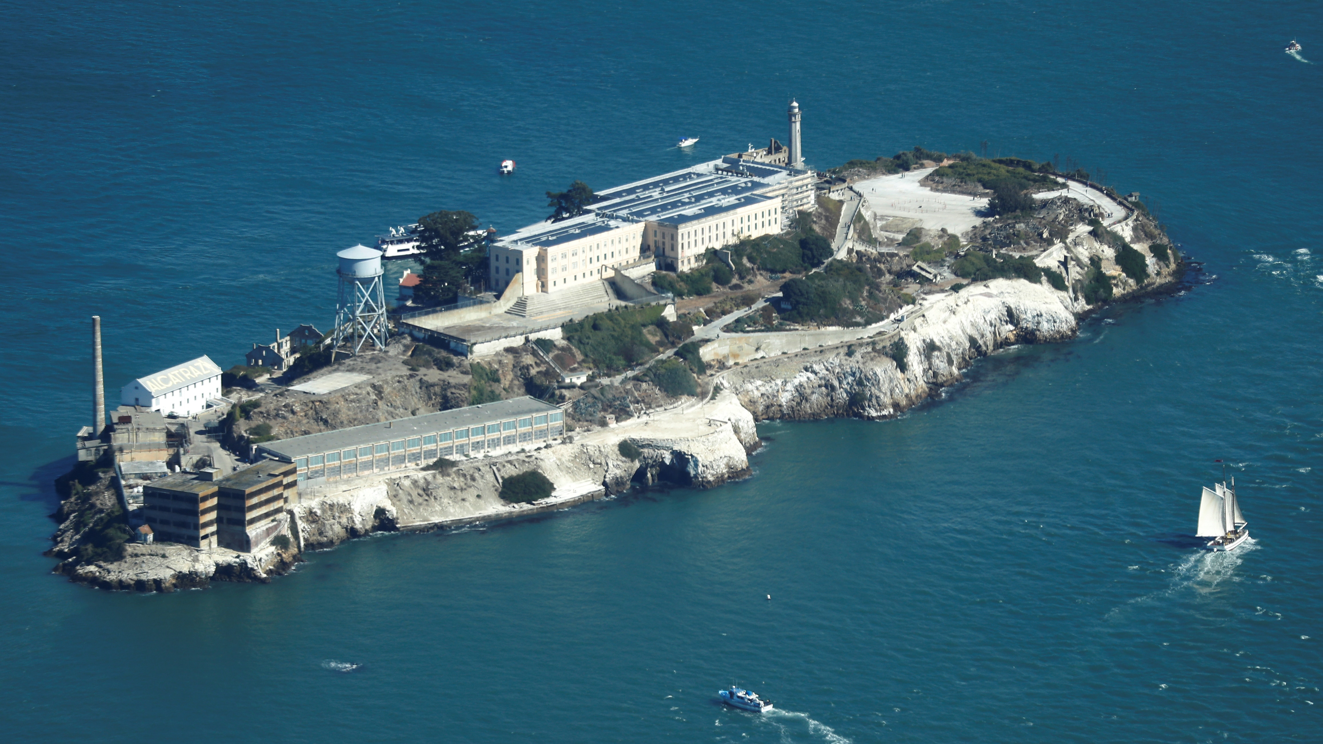 prison dalcatraz