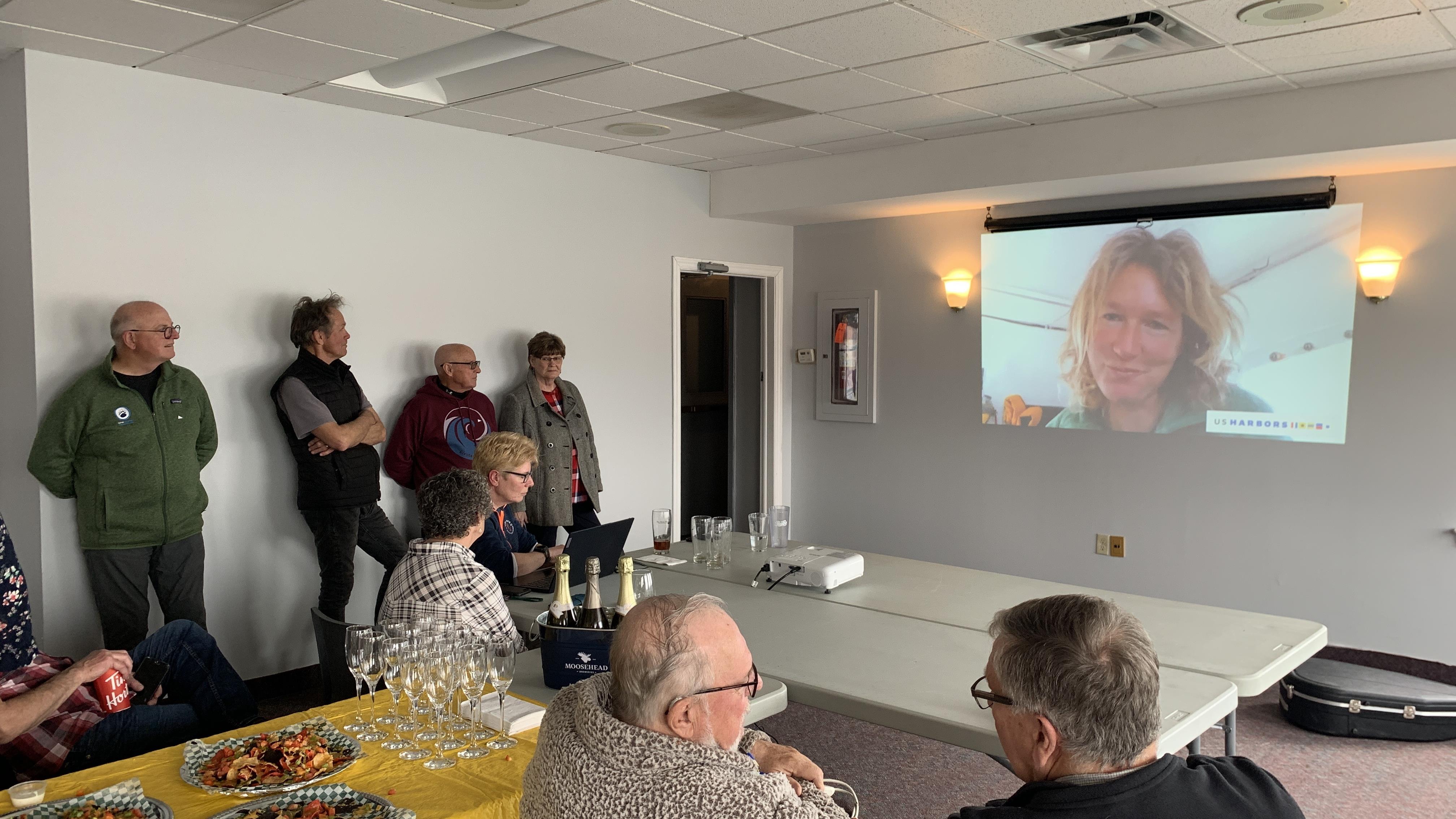 Lennie Gallant et Patricia Richard célèbrent une navigatrice en chanson
Lennie Gallant et Patricia Richard célèbrent une navigatrice en chanson