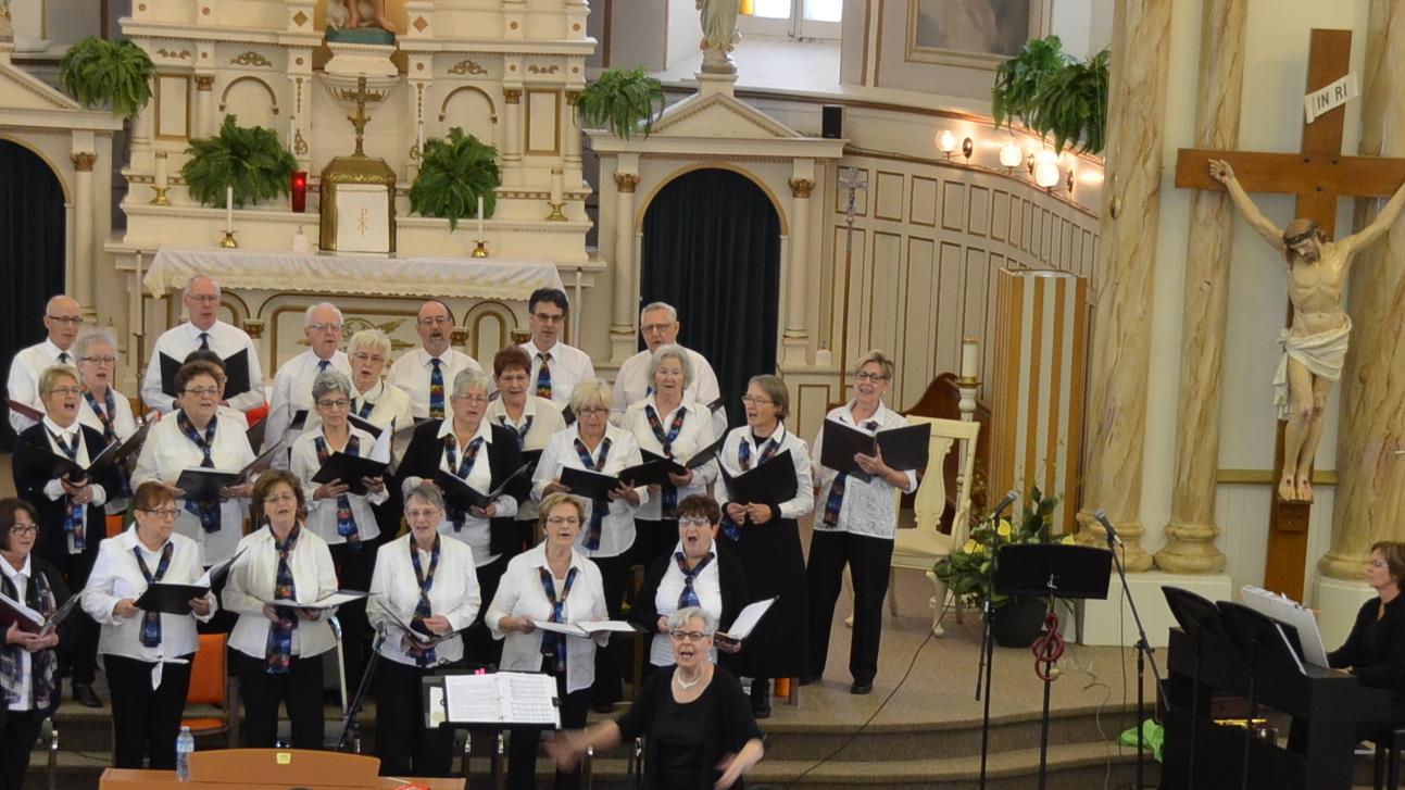 La Chorale La Cle Des Chants Dirigee Par Fernande Beaudry