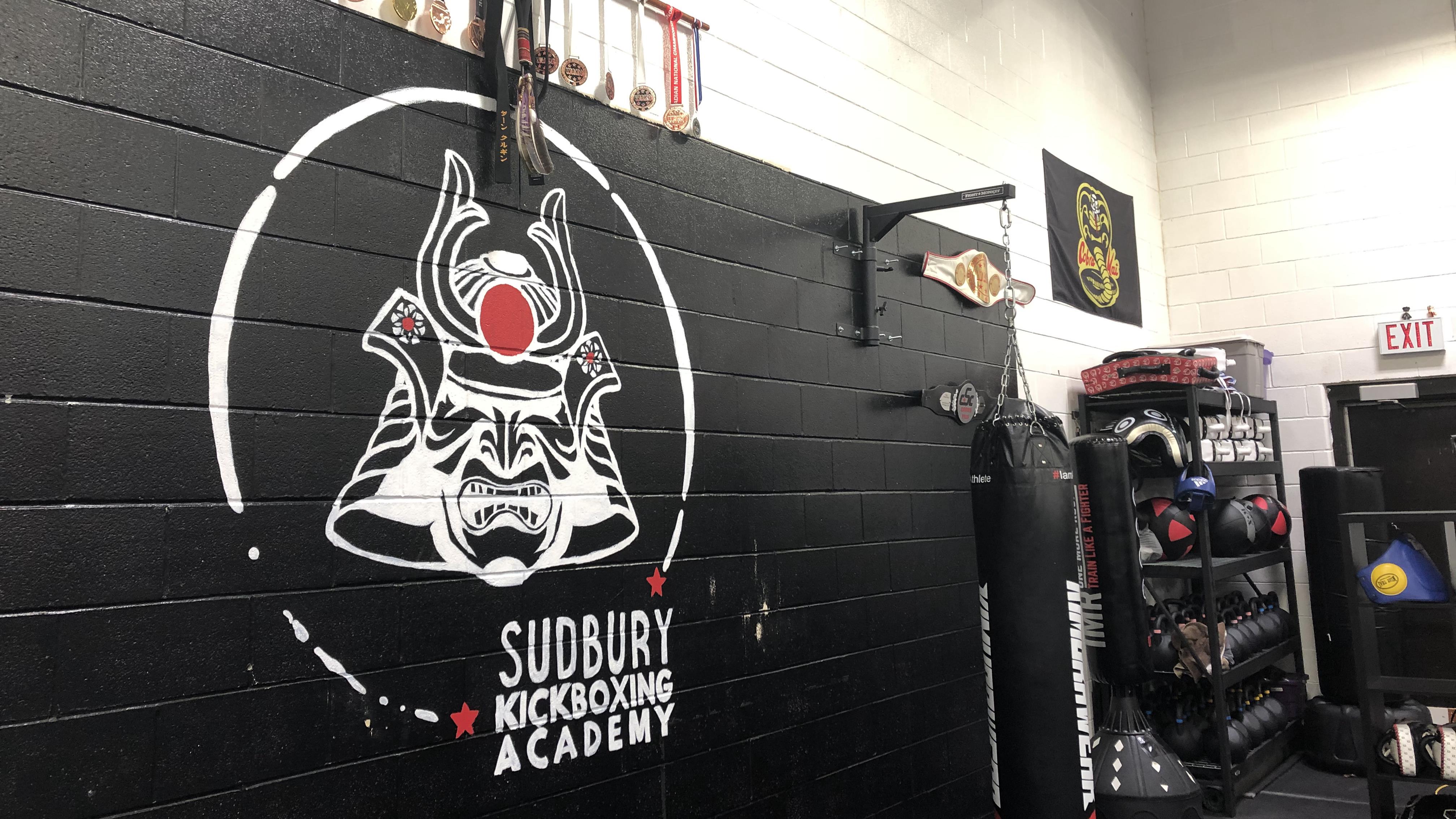 Le retour des classes intérieures de kickboxing