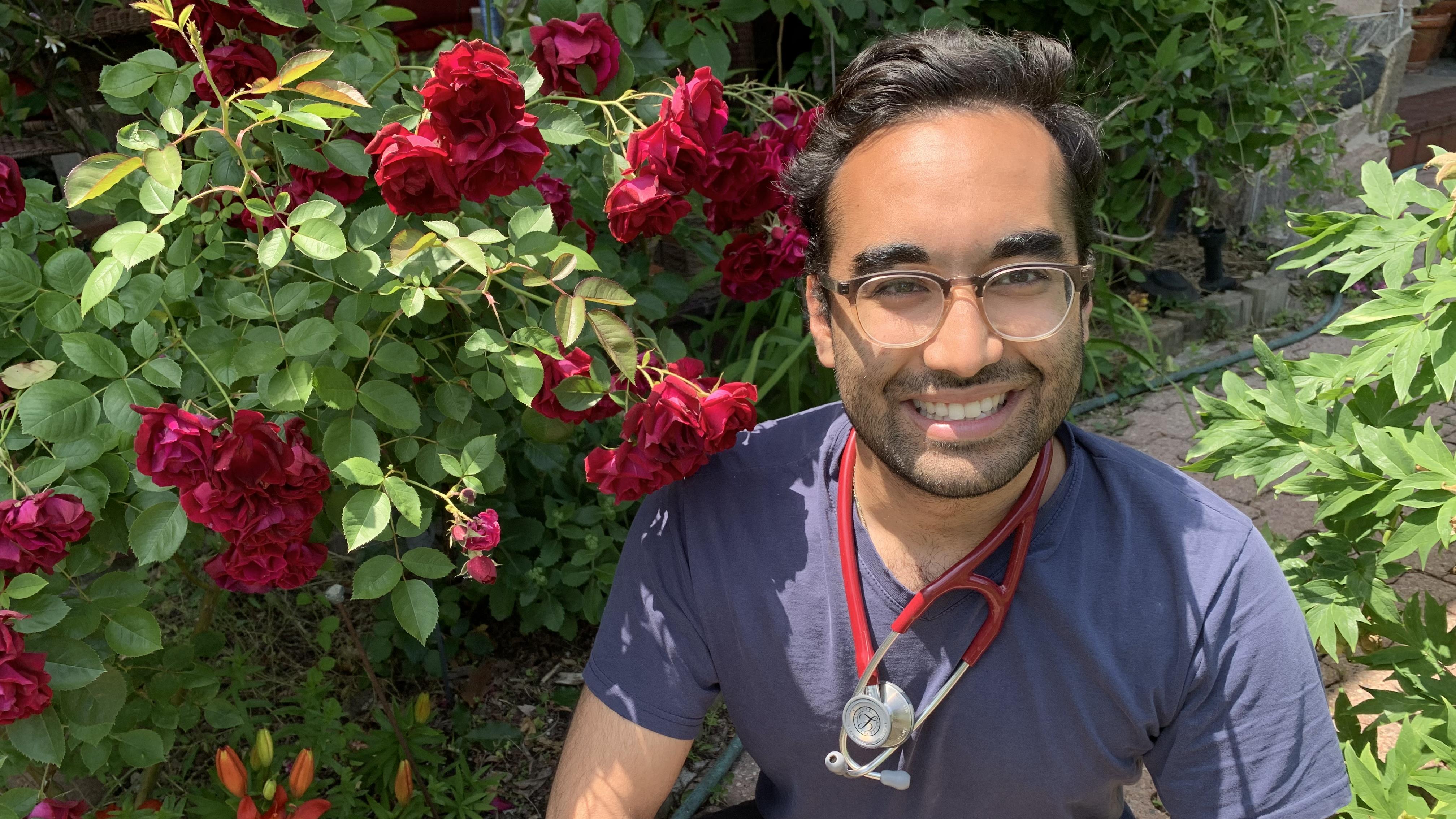 Un jeune médecin de Windsor finaliste aux Prix RelèveON
Un jeune médecin de Windsor finaliste aux Prix RelèveON