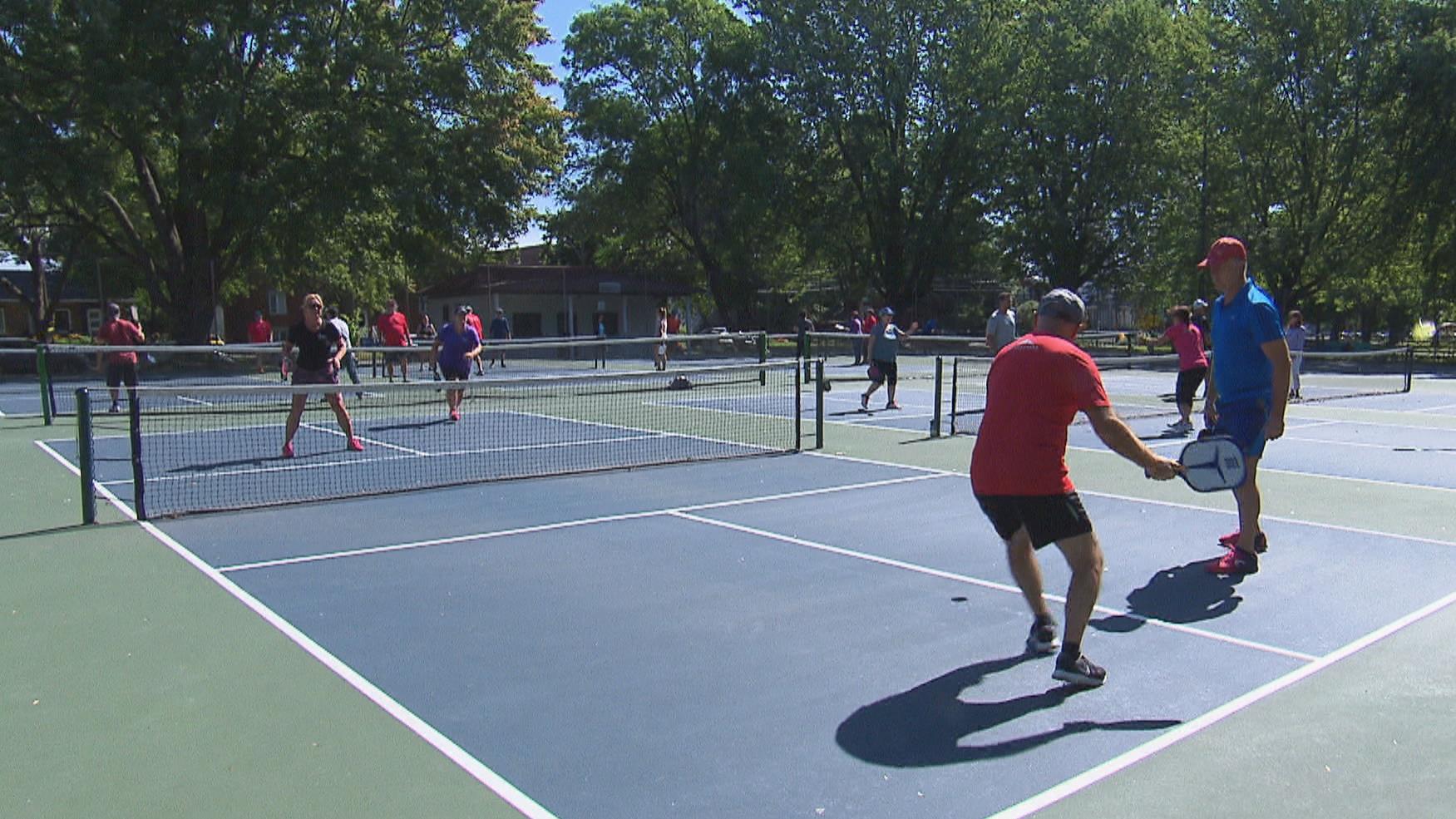 Daniel Rioux et la capacité touristique de Trois-Rivières
Daniel Rioux et la capacité touristique de Trois-Rivières