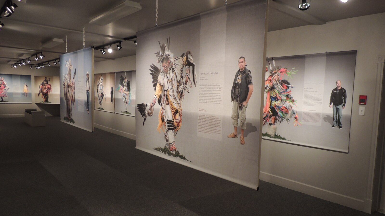 Le Musée acadien présente l'exposition « REGALIA, fierté autochtone ...