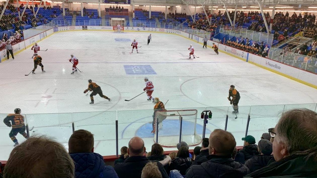 Il faut relancer le hockey universitaire au Québec, dit Marc Denis
Il faut relancer le hockey universitaire au Québec, dit Marc Denis