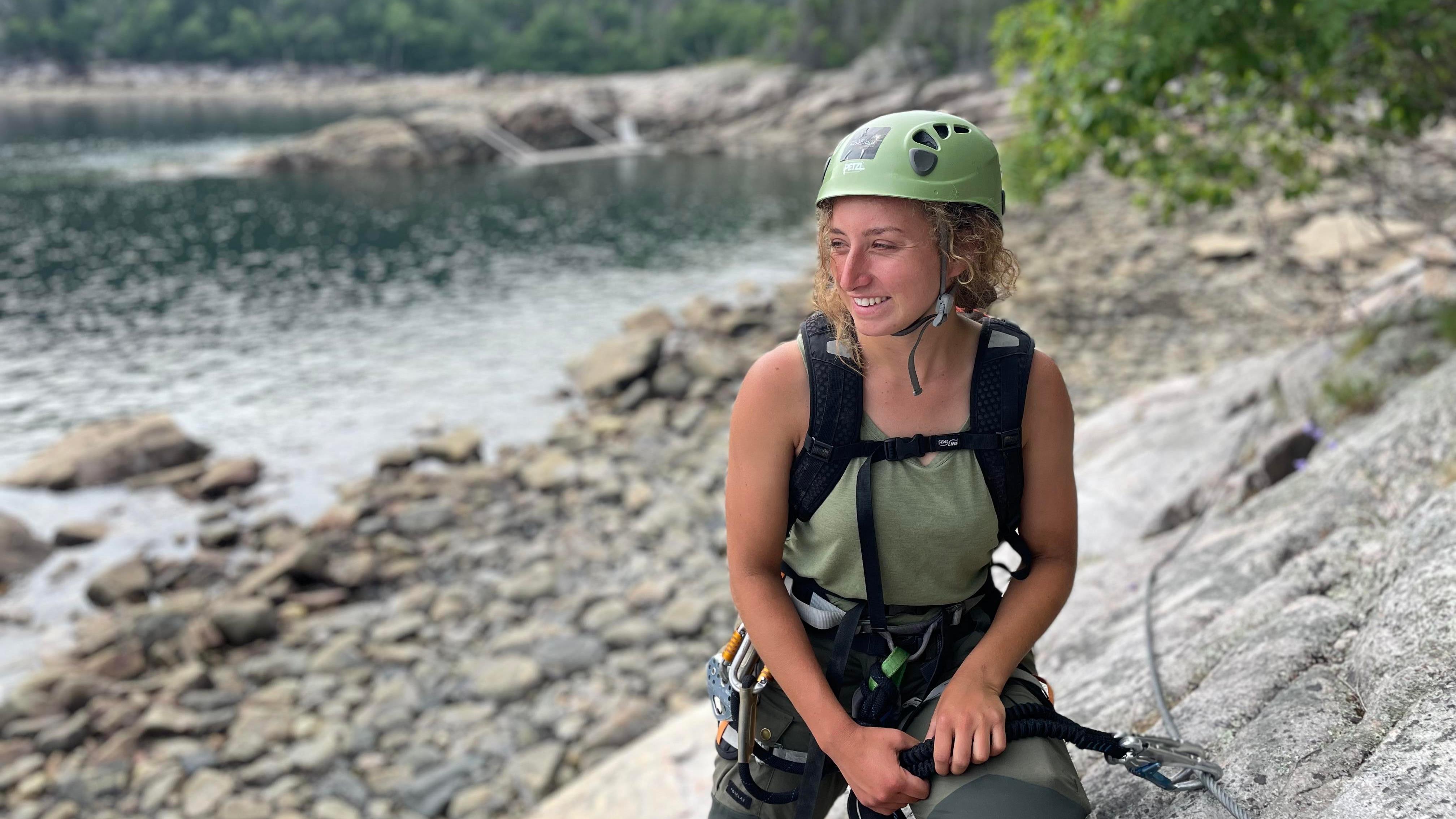 Tyrolienne et via ferrata à la Baie du GardeFeu