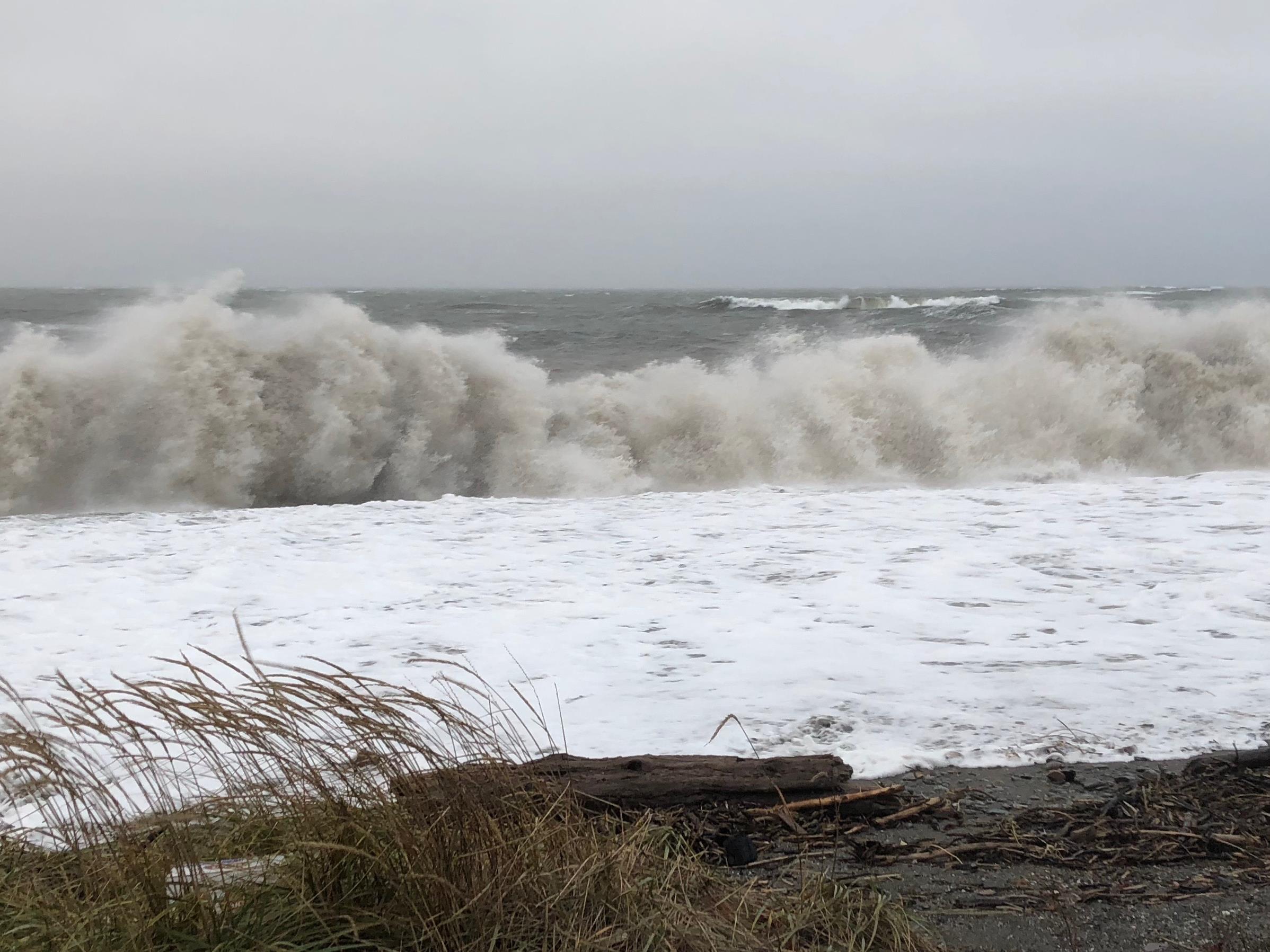 L’énergie des vagues au secours des côtes des Îles