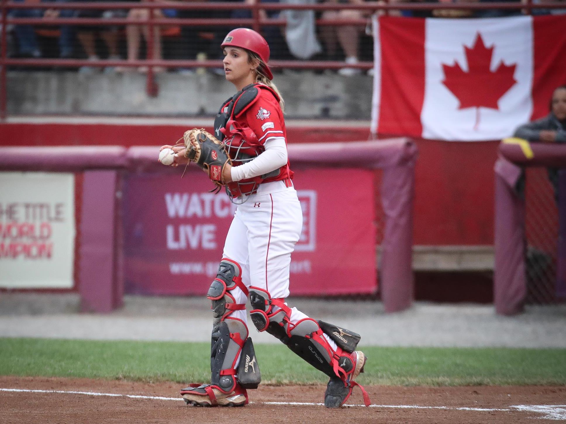 Lucie Anctil de La Pocatière se démarque dans le baseball élite