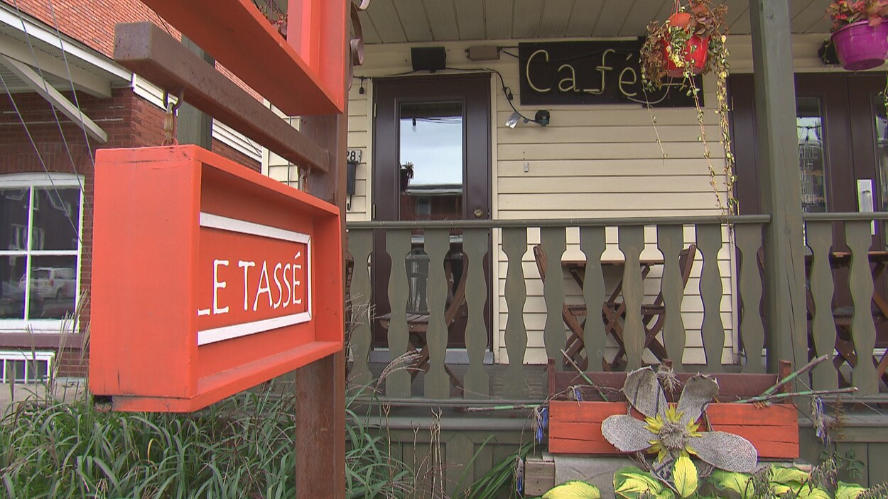 Fin de parcours pour le café Le Tassé à Sherbrooke | Radio-Canada
