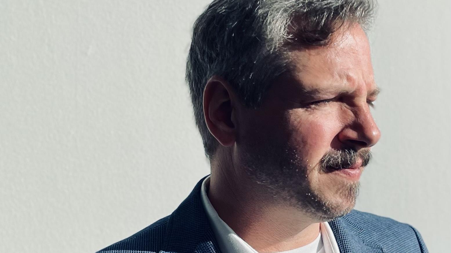 La consommation d’alcool au centre du nouveau recueil de Christian Roy