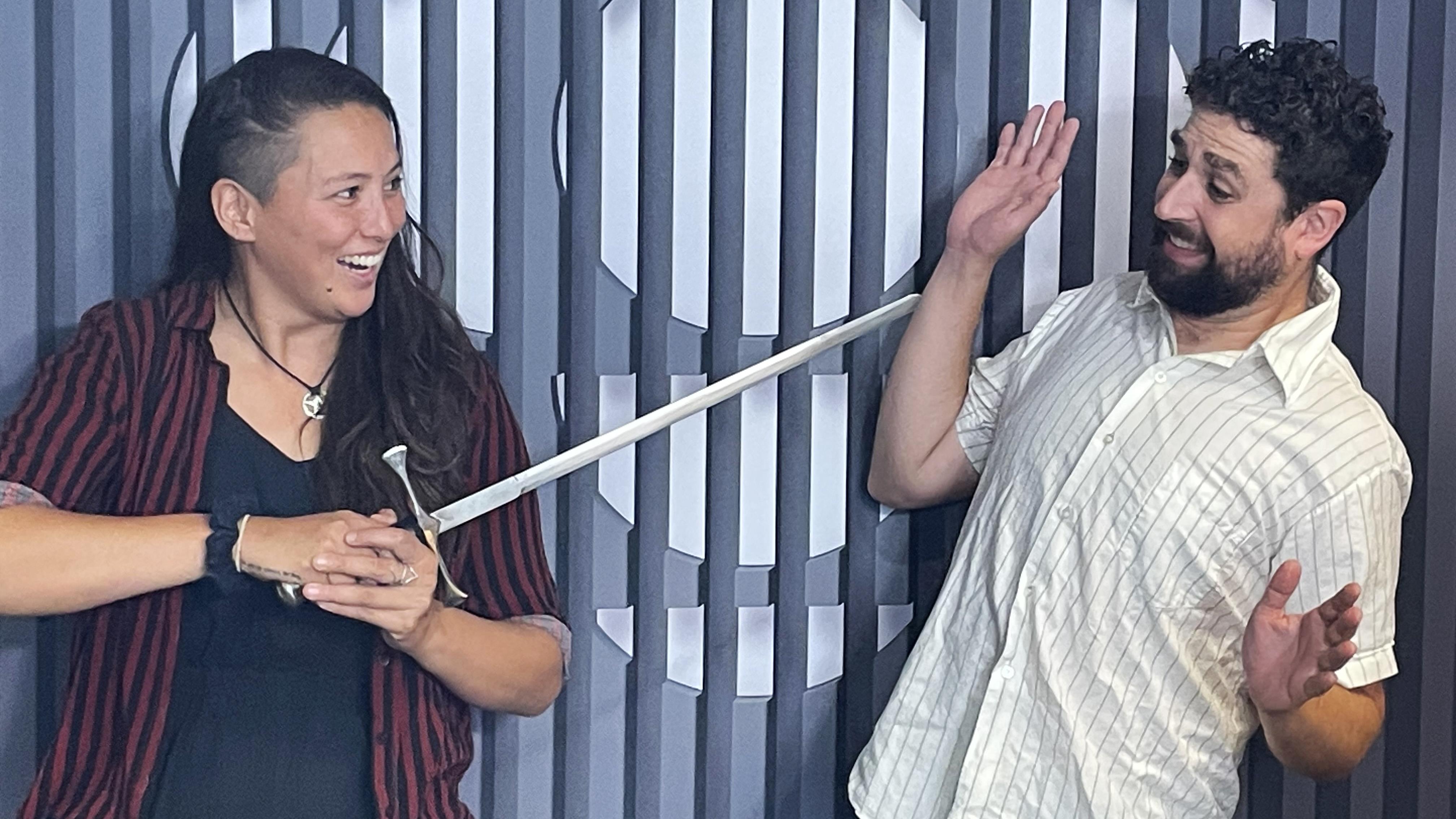 À la rencontre de Kaylie Kreatrix, avaleuse d’épées