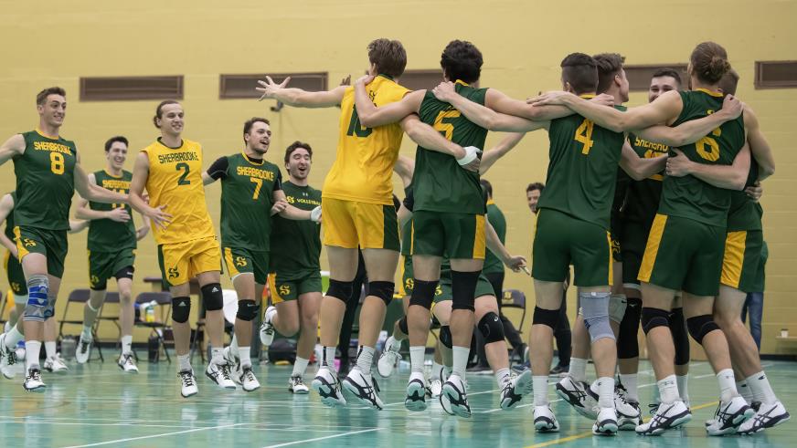 Dix jours en Tunisie : une expérience de rêve pour l’équipe de volleyball masculine du Vert et Or