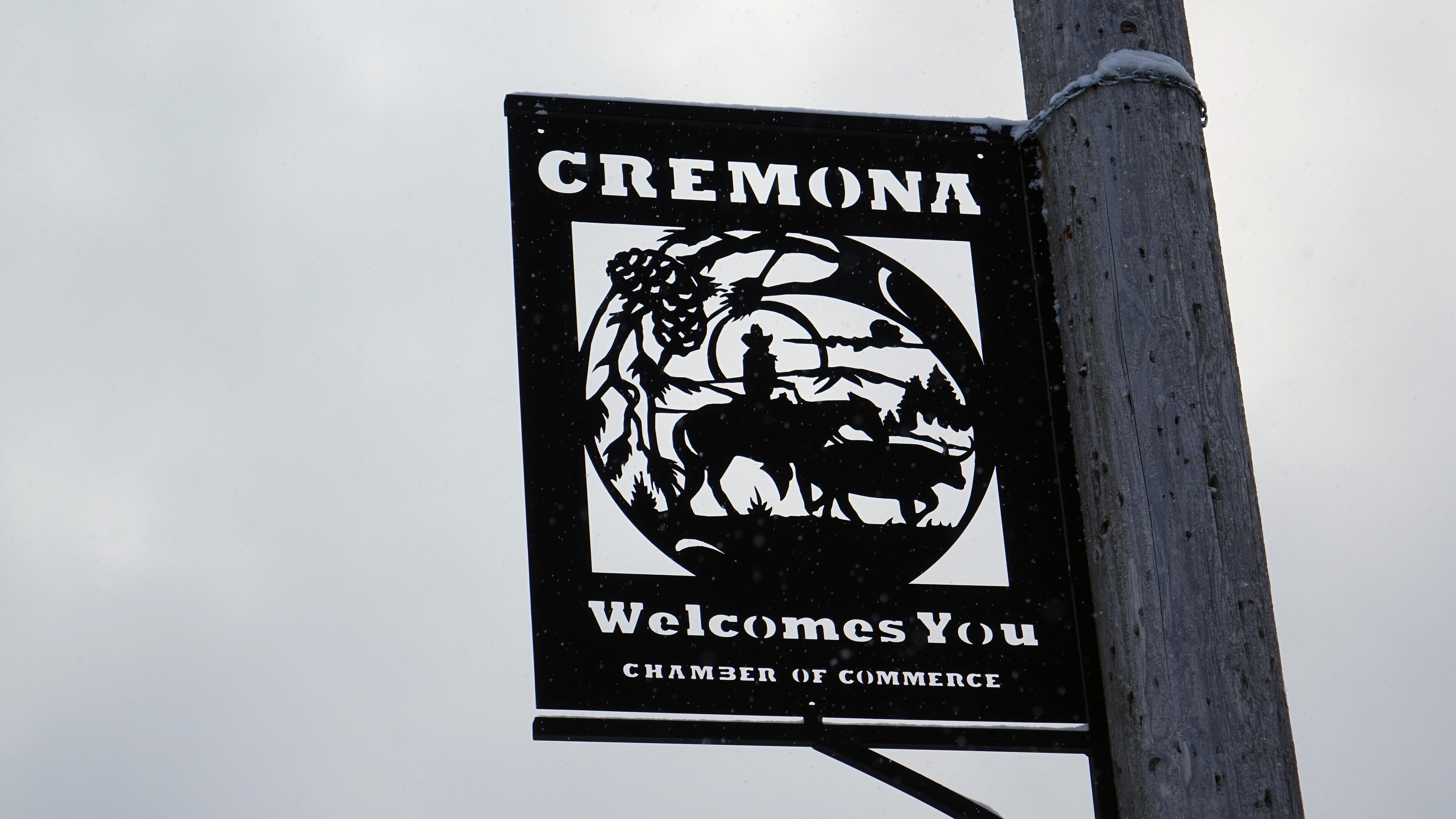cremona-village-alberta-affiche.jpg