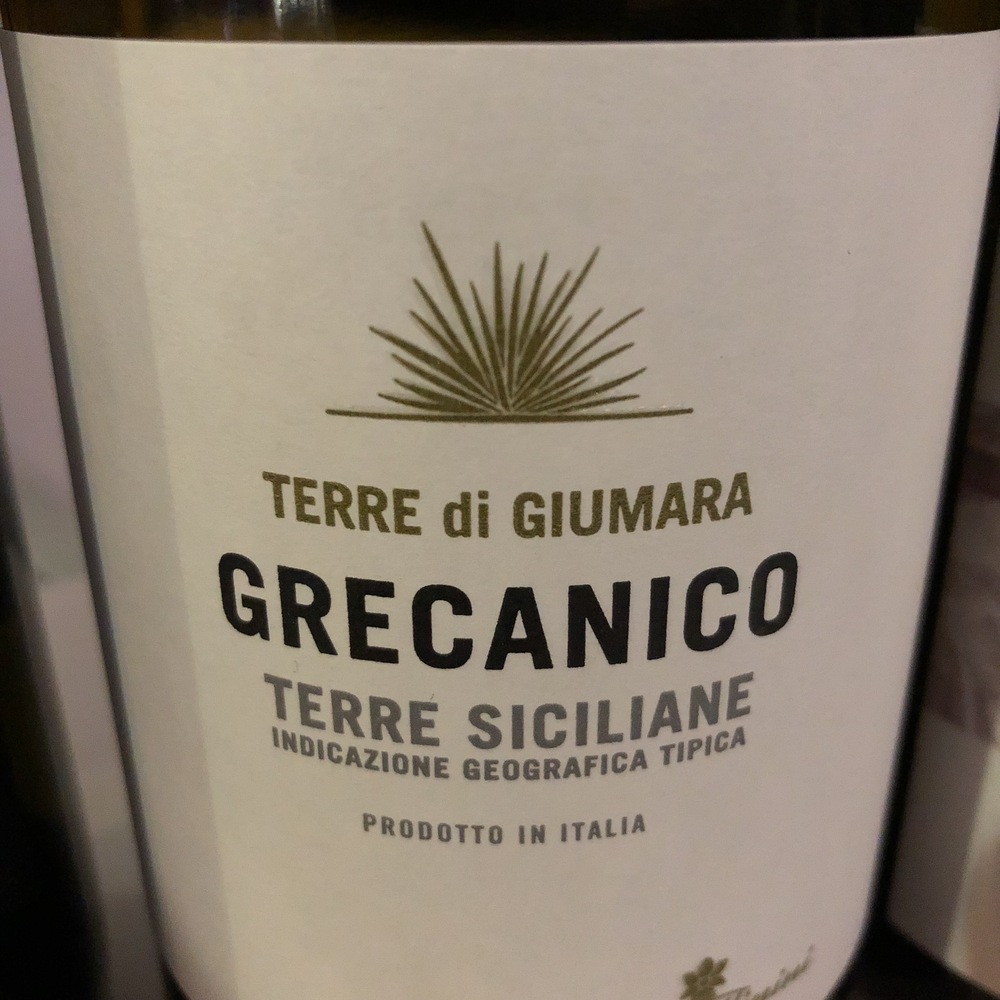 Caruso & Minini Terre di Giumara Grecanico 2016 | Code SAQ 11793181 | 16,95$ Caruso & Minini Terre di Giumara Grecanico 2016 | Code SAQ 11793181 | 16,95$