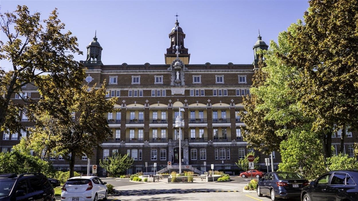 Le cégep de Rimouski. Le cégep de Rimouski.
