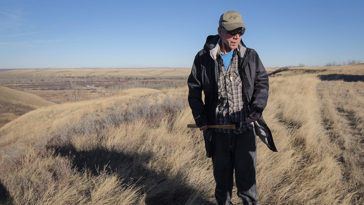 Dion Red Gun à River Ranche sur la réserve Siksika, en Alberta Dion Red Gun à River Ranche sur la réserve Siksika, en Alberta