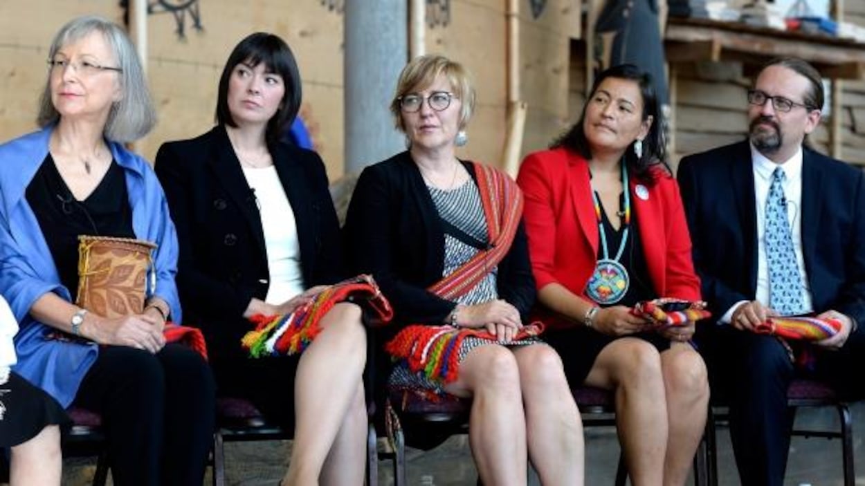 Enquête sur les femmes autochtones : des organismes de première ligne insistent pour se faire entendre Enquête sur les femmes autochtones : des organismes de première ligne insistent pour se faire entendre